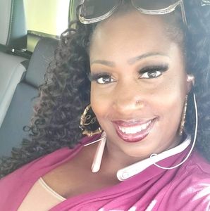 Meet your Posher, Tonya